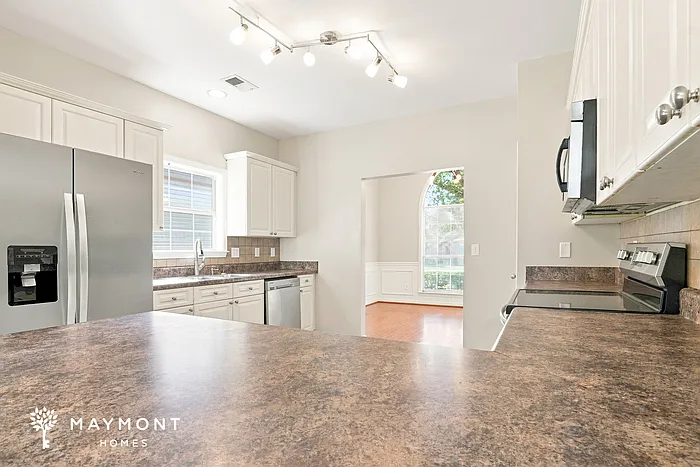2306 Forest Lakes Ln — Photo 10
