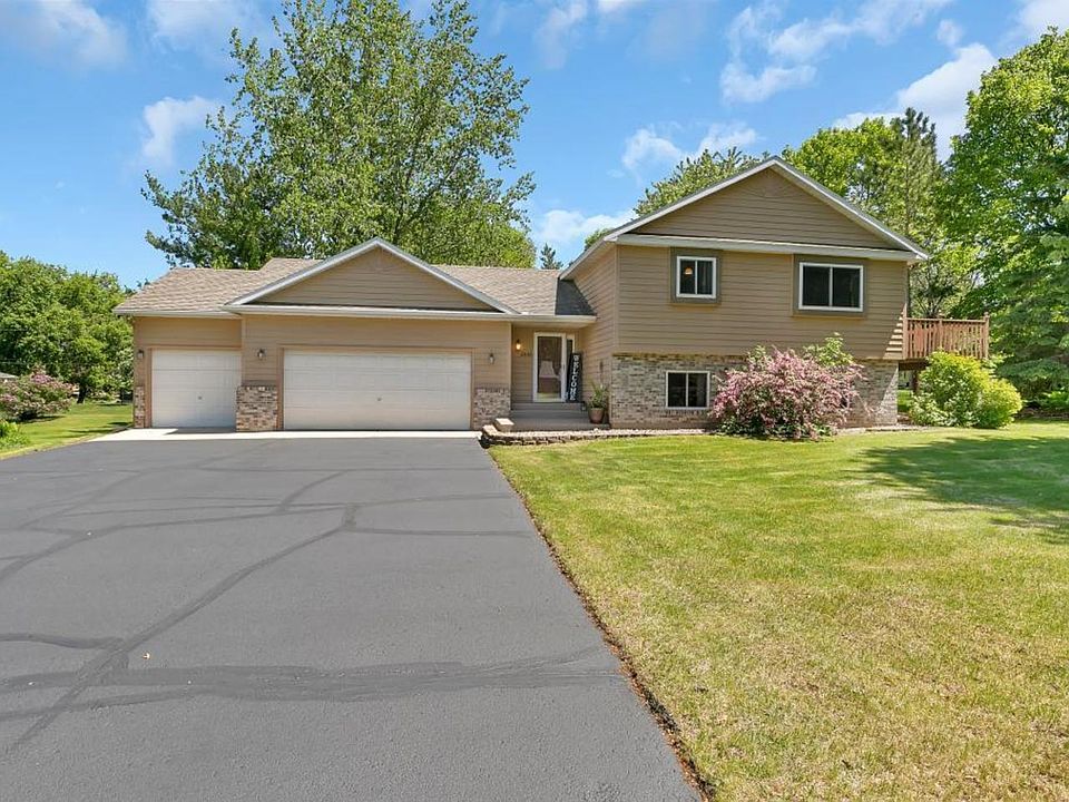 1st image of 2444 Imperial Dr