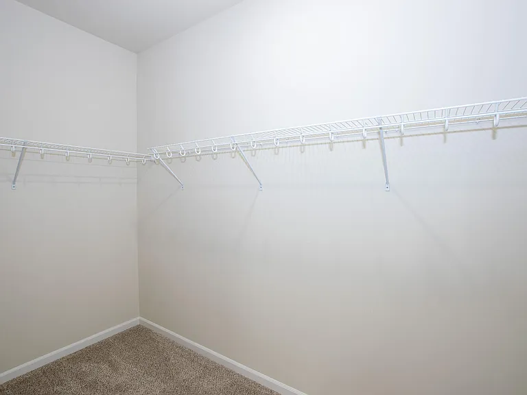 723 W Spaniel Dr — Photo 18