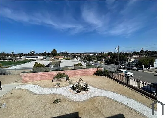 2 bed, $2,200 — Photo 2