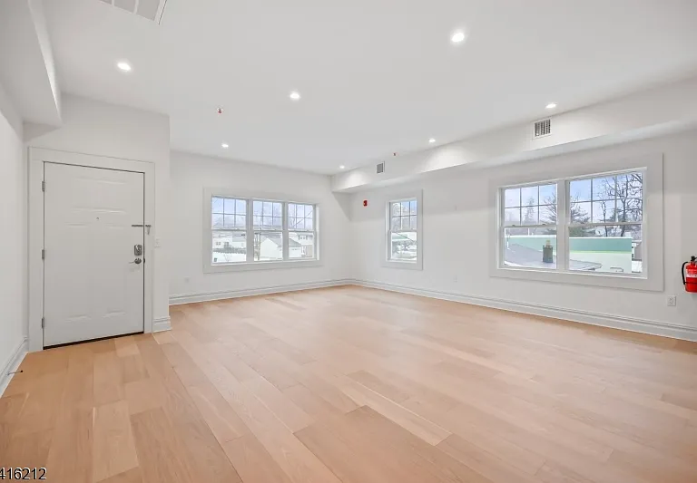 1209 Littleton Rd #E — Photo 6