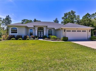 17 Nephthytis Ct, Homosassa, FL 34446