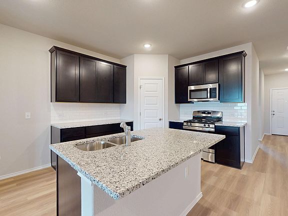 5th image of 9300 Corvallis Dr