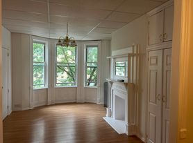177 Kingsland Ave, Brooklyn, NY