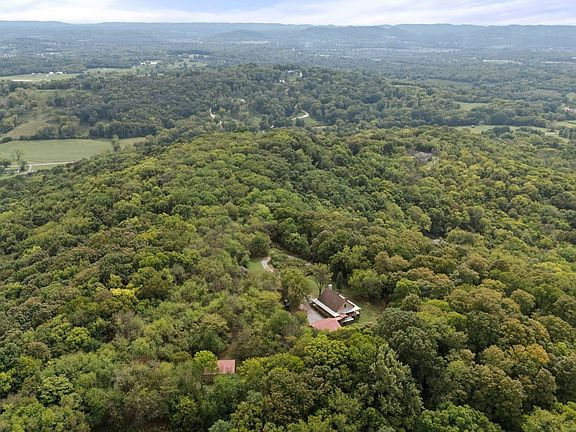 5th image of 1746 Molly Hollow Rd