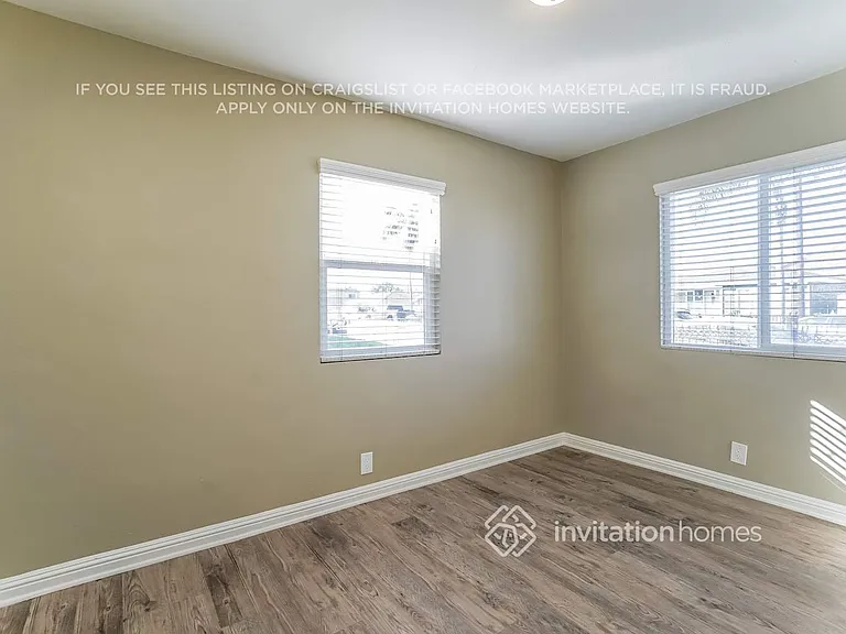 22310 Devlin Ave — Photo 12