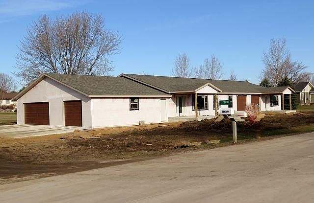 2nd image of 20663 232nd Ave