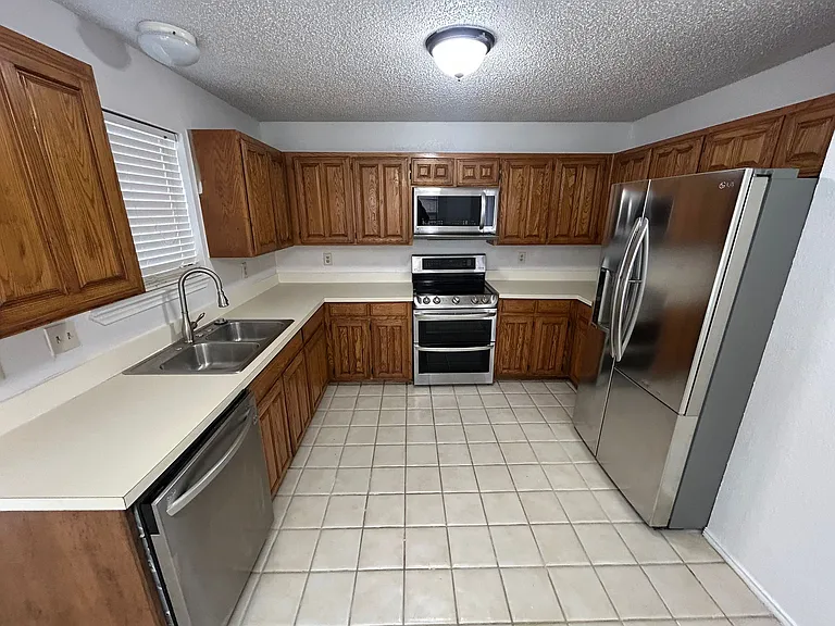 1305 White Lake Dr — Photo 13