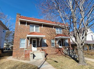 618 S 31st Ave, Omaha, NE 68105