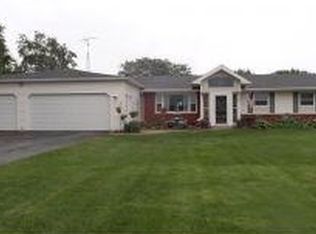 5247 Ivy Ln, Oshkosh, WI 54904