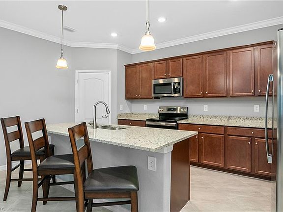 5th image of 19660 Beechcrest PL
