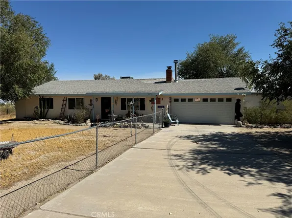 9899 Riggins Rd, Phelan, CA 92371