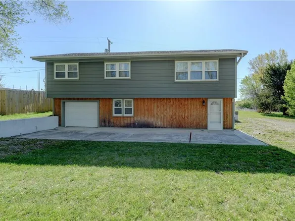 605 Valley Dr, Plattsburg, MO 64477