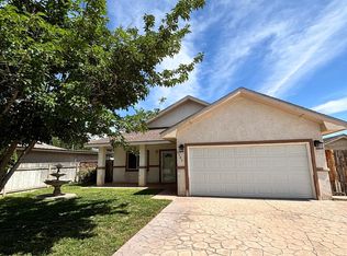 2103 W Juniper St, Roswell, NM 88203