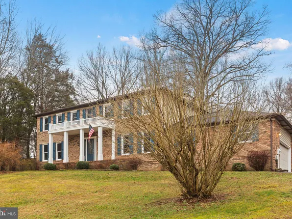 8663 King George Ct, Pomfret, MD 20675