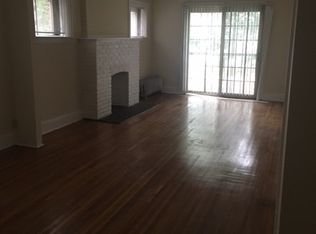 2765 Hampshire Rd, Cleveland, OH 44106