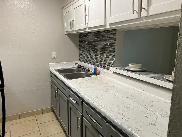 Encanto Apartments — Photo 23