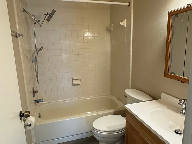 14301 Hanging Moss Cir #202 — Photo 12