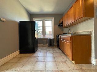 176 Broadway #7E, Bayonne, NJ 07002