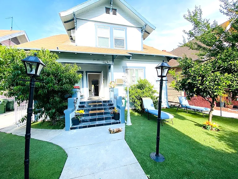 2924 Van Buren Pl — Photo 37
