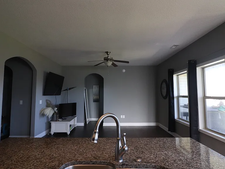 2162 Frewin Ct — Photo 11