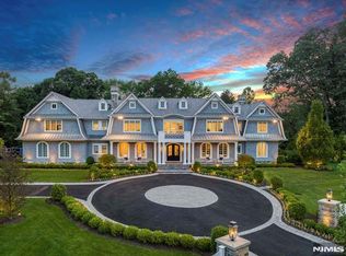 23 Denison Dr E, Saddle River, NJ 07458