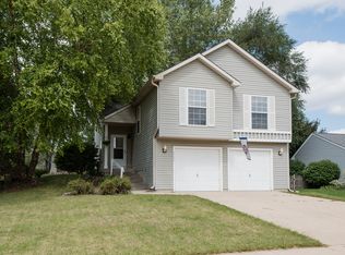 4752 Crystal Trl, McHenry, IL