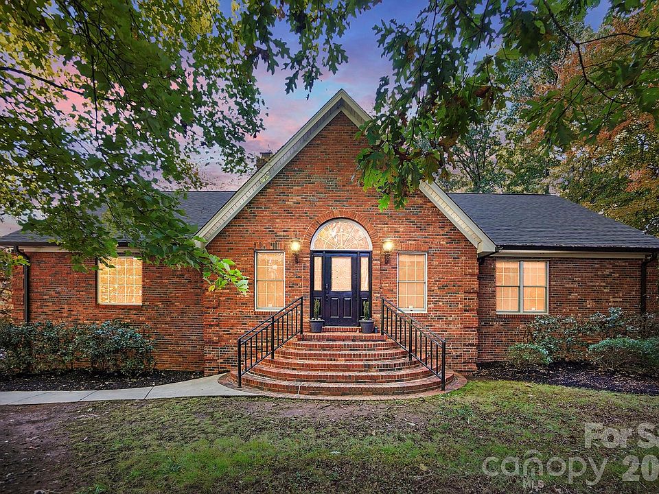 1st image of 3475 Pikeview Rd
