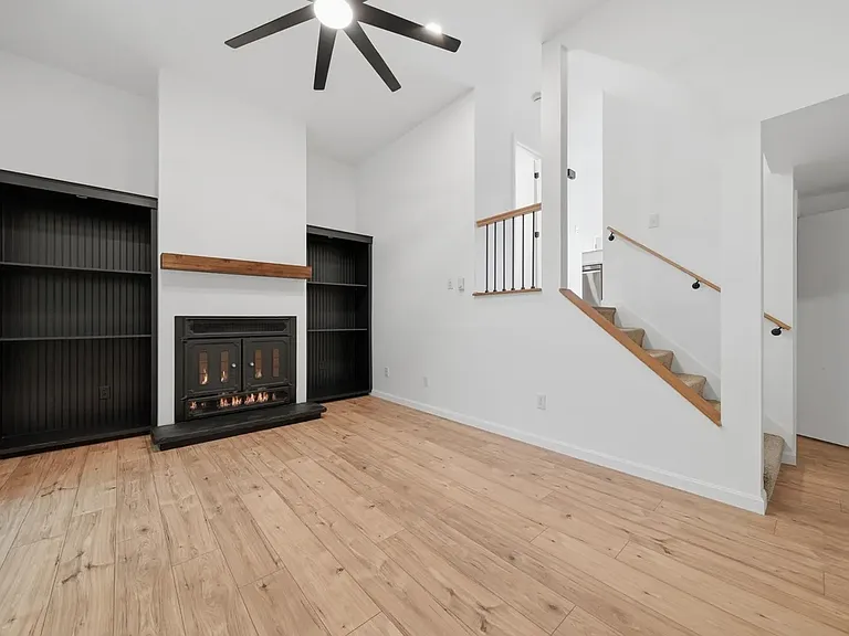25 Silverton Dr — Photo 11