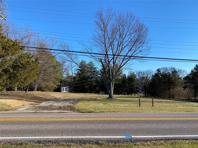 5120 Ambs Rd, Saint Louis, MO, 63128