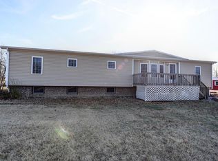 1872 E Calvin Dr, Hartsburg, MO 65039