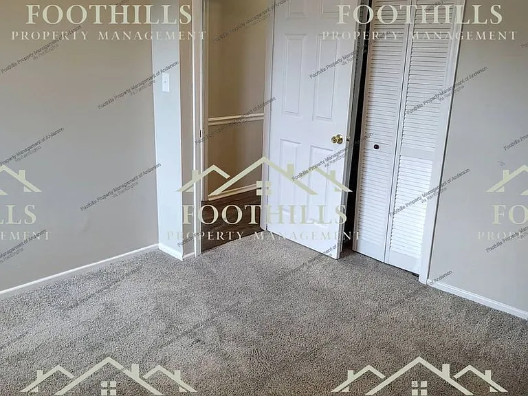 122 Smith Dr — Photo 13