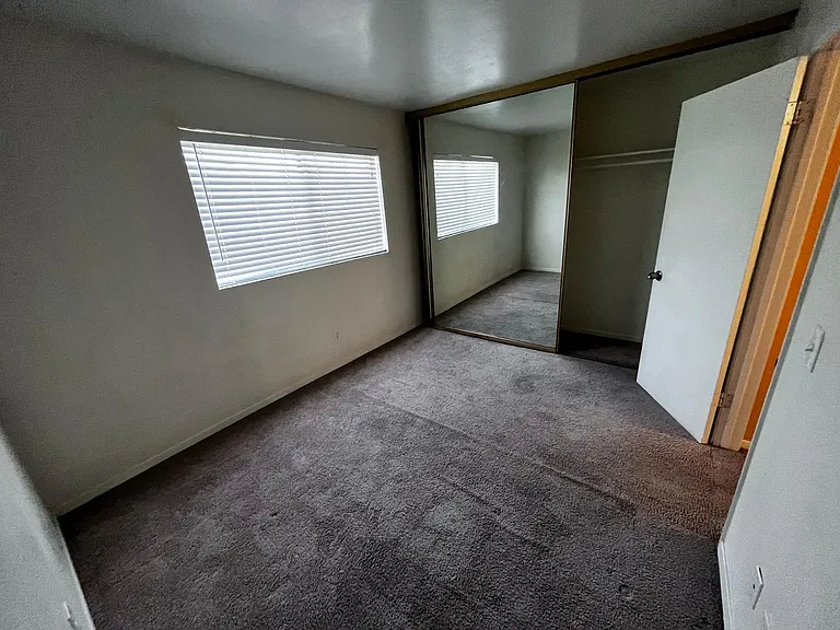 8000 University Ave #402 — Photo 16