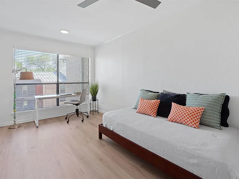 1101 Hollow Creek Dr #2203 — Photo 4