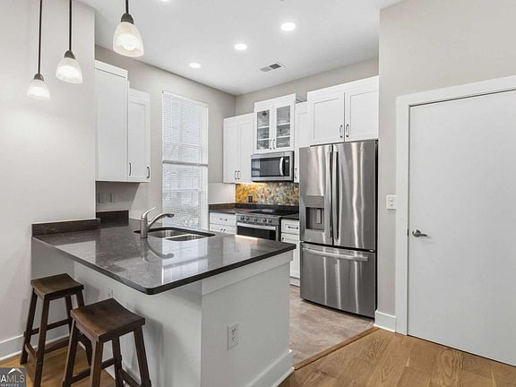 4th image of 2630 Talley St Unit 1