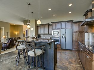 19302 Williams St, Omaha, NE 68130