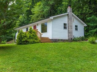 23 East St, Weaverville, NC 28787