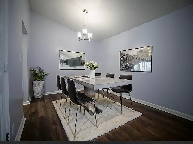 Aura Apartments — Photo 28