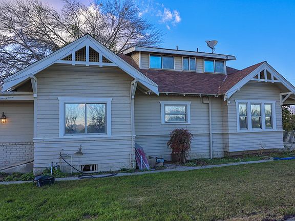 4th image of 12647 E Clarkson Ave