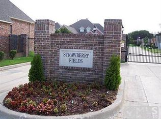 4200 Fab Four Ln, Arlington, TX 76016