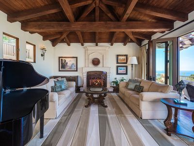 7682 Hillside Dr, La Jolla, CA, 92037