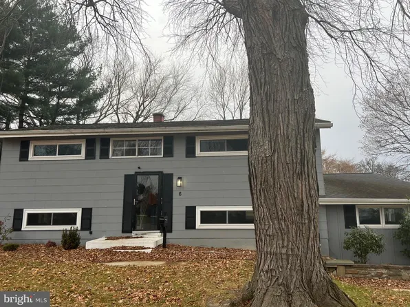 6 Cindy Ct, Wilmington, DE 19804
