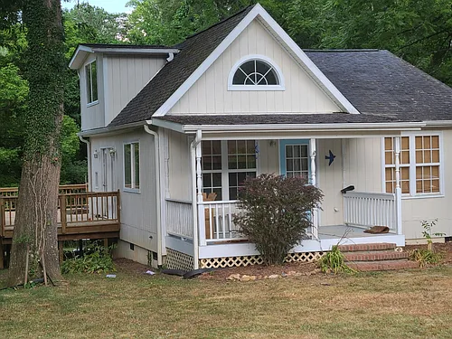 201 Swannanoa Ave #1/2 Photo 1