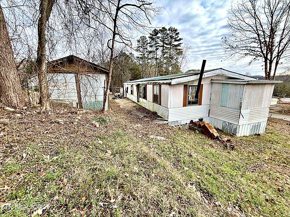 5th image of 114 Pinecrest Dr