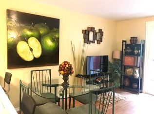 29700 SW Courtside Dr APT 24, Wilsonville, OR 97070