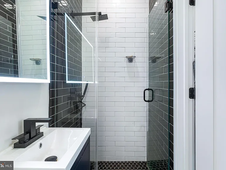 1307 Longfellow St NW #7 — Photo 13