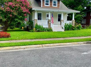 3100 Varnum St, Mount Rainier, MD 20712
