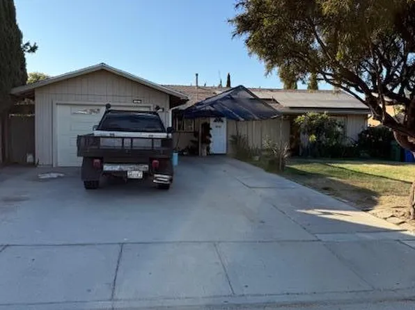 1102 Pinnacles Ave, Greenfield, CA 93927