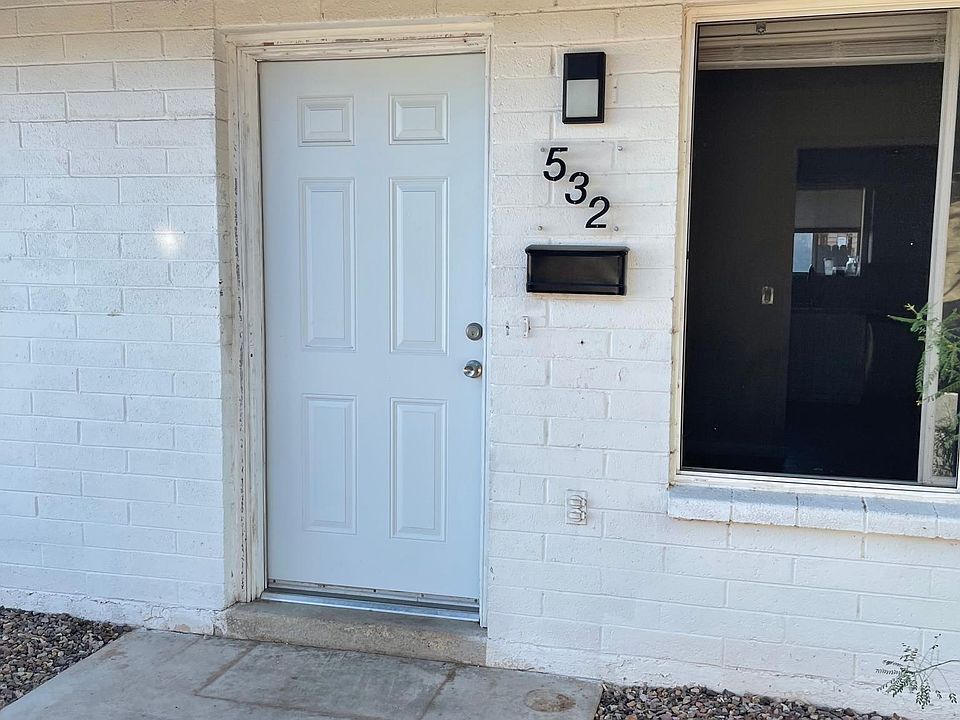1st image of 532 N Hall