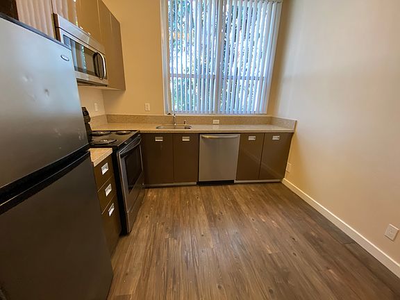 3rd image of 25400 Carlos Bee Blvd #354